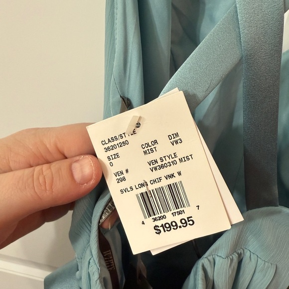 White by Vera Wang Mist Blue Sleeveless Long V Neck Chiffon Dress Size 0 NWT - Picture 5 of 7